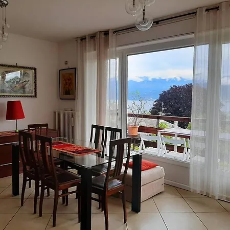 Appartement La Finestra Sul - In Con Vista E Posto Auto Coperto Stresa