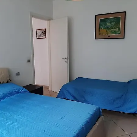 La Finestra Sul - In Con Vista E Posto Auto Coperto Daire Stresa